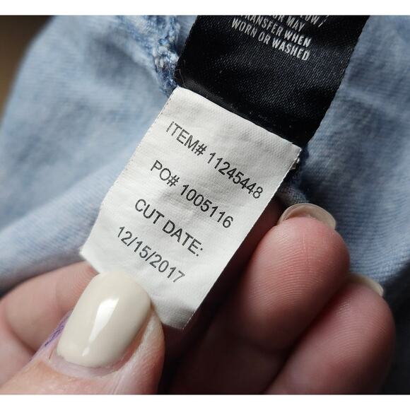 Black Heart Med Acid Washed Denim Dress Heart Pockets Adjustable Full Button - Picture 9 of 9